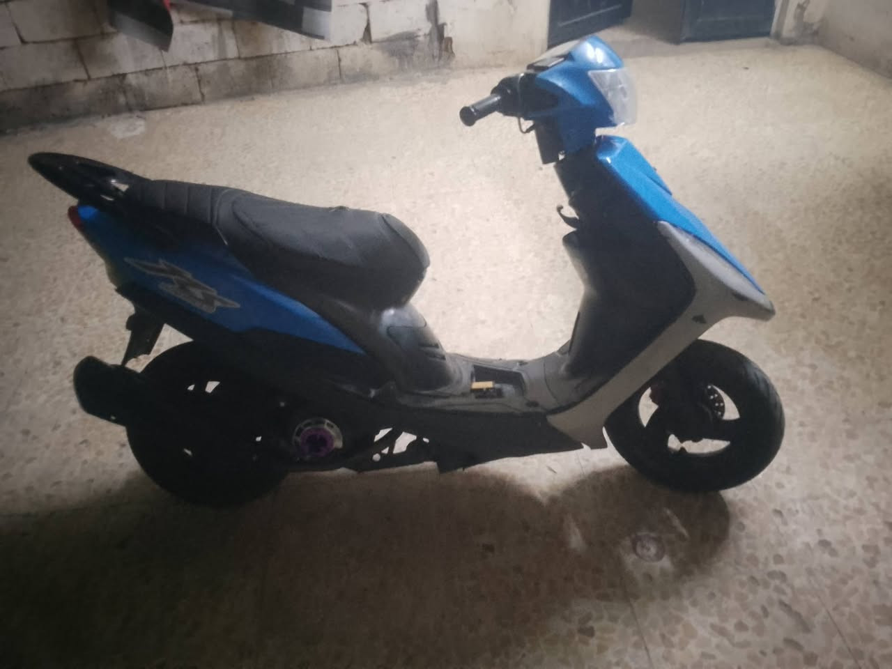 سلام عليكم ماكس عدله 120للبيع نضيفه بوشه 55 شلعه ومعدل فول كامله مكمله سعر 350 وبيه مجال متواجد خاص اتصال ***********
