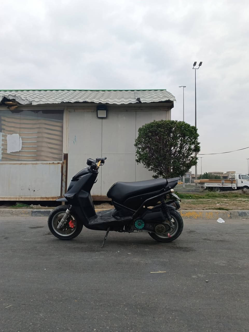 سلام عليكم دراجه سنكس جبلي للبيع استخدام شهر ونص اوراق موجوده وكفاله 
تزويد 
بكلايت r6
سدادات شاصي 
جاملغ امامي كاربون 
ستيرن رياضي 
سعر مليون ٢٥٠ وبيه مجال 
رقم ***********
