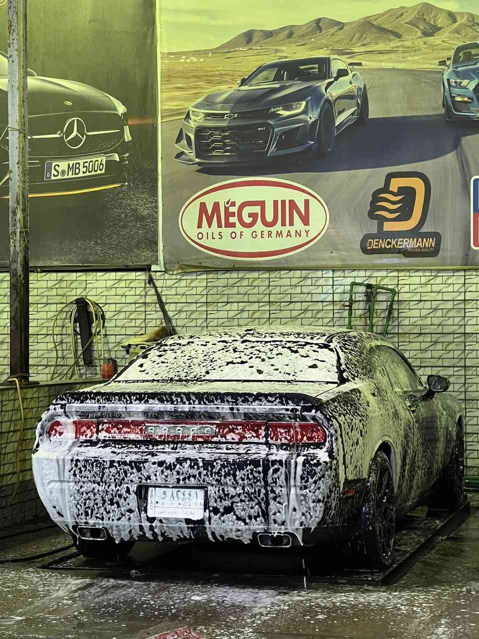 السلام عليكم
جالنجر 2012 اللون نيلي السيارة 6 سلندر نضيفة الحدادية 70‎%‎ السيارة تقرير بدون حادث هنا صاير الحادث بجم ومحدث البجم لل2018 ابيع السيارة صبغ حزام 
كشنات جلد ويل كب رياضي وغيرها
السعر 75 ورقة+ مستعجل على البيع￼ ‭٠٧٧٣ ٩٨٧ ٣٧٧٢‬
