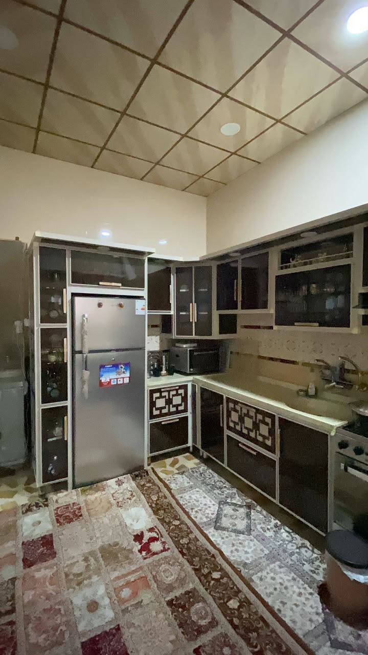 🏠#مكتب_النعمات_لتجارة_العقارت 
(#كاميران_الجرجري)
*********** كورك
*********** اسيا
🏠 دار طابق ونص للبيع 
⛔ المنطقه //القوسيات
قرب الملعب او الجامع مقابل مجمع العزاوي فرع المواصله
⛔صنف العقار بستان حق التصرف 
✳المساحه  150 متر   🏤
✴الدار كما موضح بالصور
✴غرفتين نوم +غرفه كبيره وهول طابق الثاني
✴استقبال
✴هول 
✴مشتملات 
✴مطبخ
✴  نوع العقار بستان
✴
.....................
✳يوجد ايضآ مساحات مختلفة و اسعار متفاوتة 
✴ليصلك كل جديد اكتب #تم و اعمل #لايك و تابع الصفحة
✳للتواصل يرجى الاتصال على الارقام التالية او مراسلة الصفحة او المراسله عبر واتس اب :
☎️*********** 
☎️***********
☎️009647502266996 واتس اب
كاميران الجرجري (ابو احمد) 

✳او زيارة مكتبنا/القوسيات/ طريق دهوك /موصل قرب مفرق تلكيف/وكراج دهوك بعد السيطره مئه وخمسون متر على الجهه اليمنه 
✴مكتب النعمات للعقار

#كاميران_الجرجري موصل, نينوى
