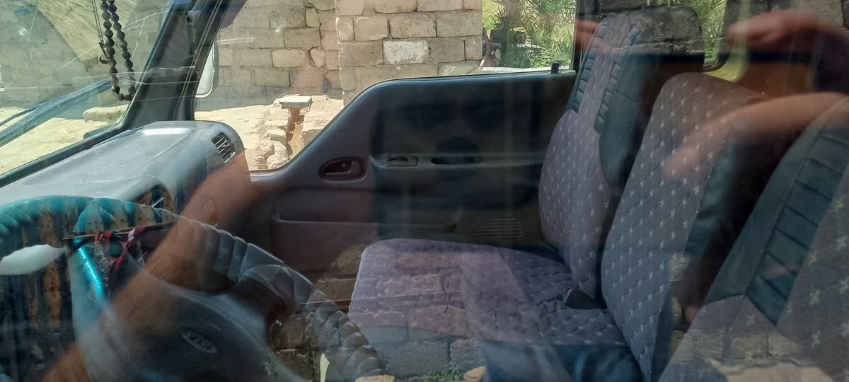 للبيع موديل 2000
كير محرك شاصي اكسن شرط 
شرط التحويل السنوية والهزا جديدة 
بسمي شرط التحويل 
الإتصال على الرقم ***********
