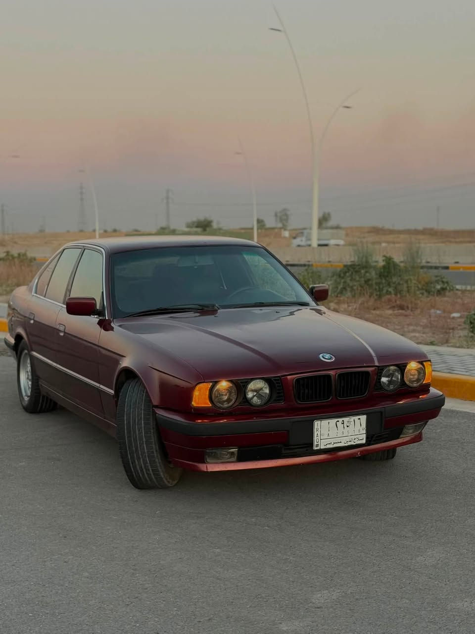 سلام عليكم اخوان
‏❗️BMW1994 اصل بليته وسنويه
❗️525مسكر فانوس
❗️رقم صلاح الدين
❗️صبغ عام جماليه بدون ضربه
❗️تبريد ثلج❄️ قطعتين
❗️صدر نضيف يخبل امامي خلفي sf
❗️دوشمه اسود ابواب وسقف كنتاره اسود
❗️دشبول اسود جديد شاده ايرباك
❗️لايت زنون عمل صلايب بلاجكتور بكلايت كل دخان
❗️جام كهرباء 
❗️جامه امامي جديد 
❗️باتري جديد 
❗️ويل خليه بلادي 15
❗️كير محرك اكسل فول
❗️وارد يابان 
❗️السياره منفوضه نفض بل كامل 

⚠️ملاحضه 
 فقط السنويه منتهيه صار سنه ونص
  وعليهما غرامات 200الف تنزل من السعر  
سعر 65 وبيها مجال 

***********
