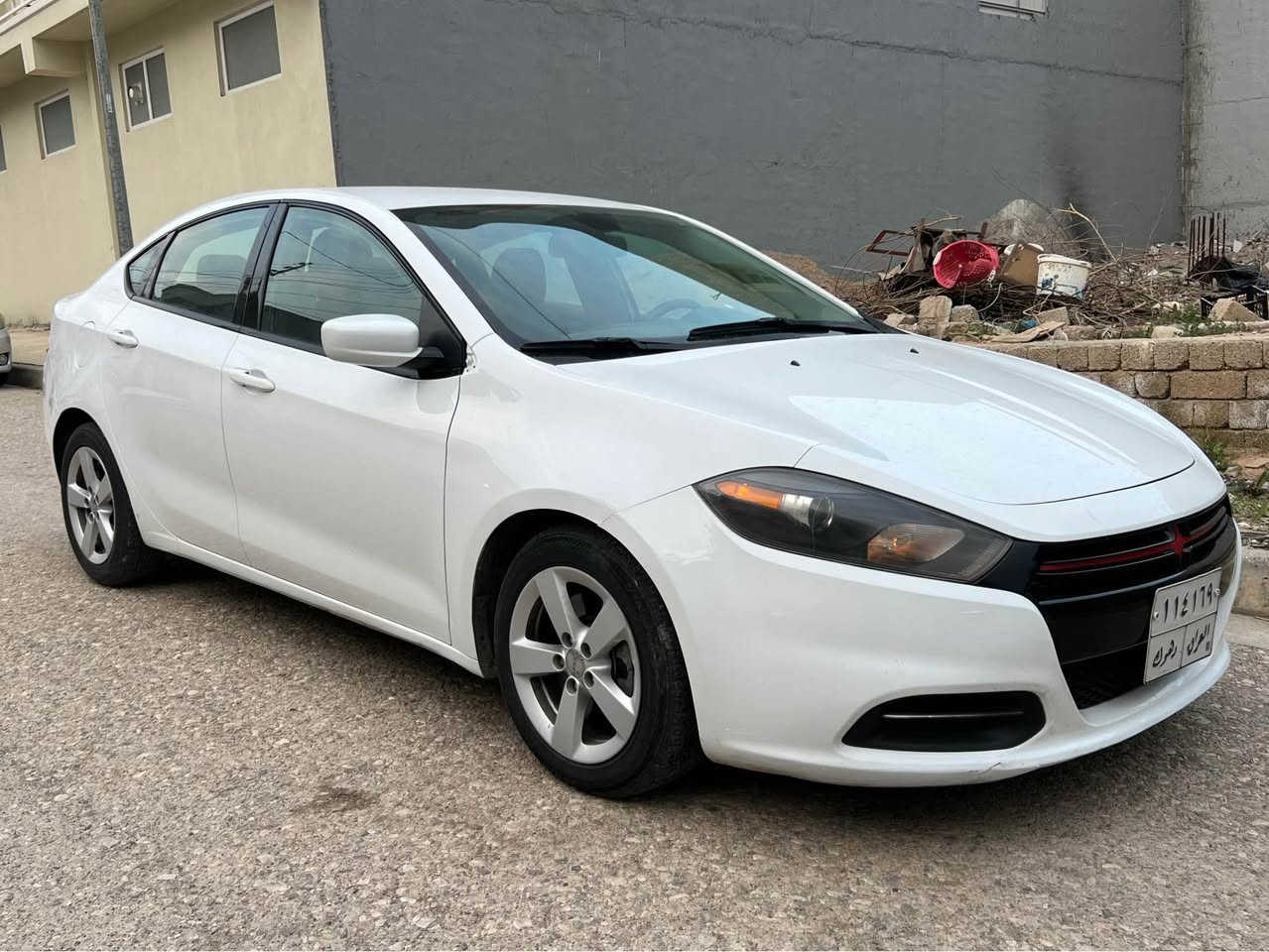 للبيع نقدا… دوج دارت ٢٠١٦… محرك ٤ سلندر… كير اوتو… السيارة كلين بدون ضربة صار بيهه طخه بسيطه بالهلال الخلفي فقط بين الباب والجاملغ… كلهه وضع شركة مابيهه برغي نقص… المكان دهوك… السعر ٩٣ ومجال… للاستفسار 
***********
*********** دهوك, العراق
