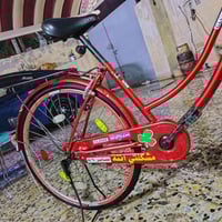 بايسكل بناتي للبيع السعر 80وبي مجال مكان العبيدي شهداء الثالثه رقم 077...