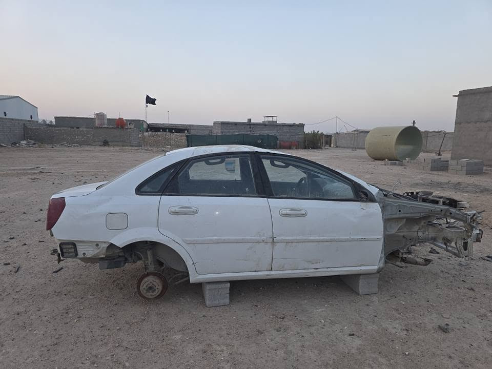 اوبتره مديل 2012  غراضه كامل بدون كير ومكينه 
وراعيه ما ندله رايده ب12 ورقه الشراي يتصل *********** البصرة, العراق
