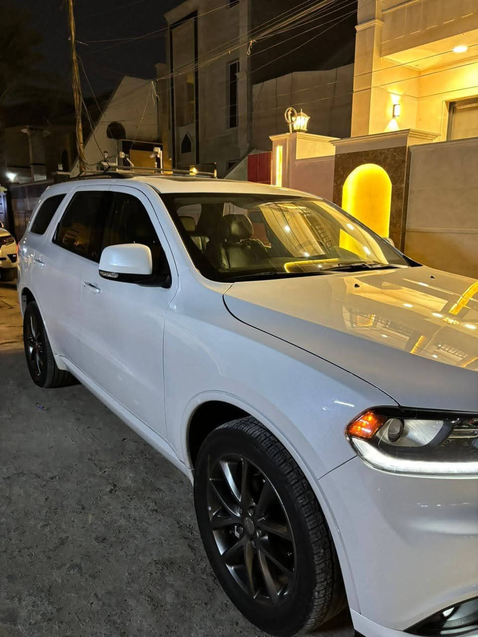 السلام عليكم من رخصة الادمن المحترم 
دورنكو موديل 2018 رقم سليمانيه انكليزي سنويه جديده بسمنه هزه جديده تريد وكاله تحويل حسب القناعه ماشيه 60الف سياره فوول مواصفات السياره كفاله عامه من قطره صبغ كير ومكينه وحداديه تخم تاير كله كفاله سياره مال جناي السعر 275 وبيه مجال قليل مكانه بابل القاسم ع مراسلة ⁨***********
