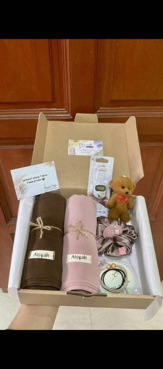 شباب بنات
اذا تريدون هدايا نسائية و رجالية متوفر عندي 
دخلولي خاص و ادزلكم الصور لان ما ناشرة كلشي بالصفحة
و إذا تحبون اسويلكم بوكس حسب الطلب اخلي بي شغلات من اختياركم
و موجود طباعة صور على لوحات و كوب و هودي 
ملاحظة : الي يريدون يحجزون ياريت ادزون طلب و تراسلون لان عندي خلل بالحساب اذا فقط رسالة ما تطلع يمي


**إذا كنت صاحب هذا الإعلان وتريد حذفه لأي سبب، رجاءا أرسل رسالة إلى الدعم الفني**