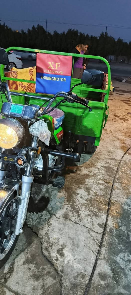 سلام عليكم ستوته لبيع كفاله عامه طالعه من الوكيل صالها خمس ايام موديل 23طالعه ب2026 شهر 1 محرك 150ستوته كفاله عامه مكاني البصره السعر 3وبيها مجال هاذ رقمي جاوب عل وتساب وتصال ‏‪***********‬‏
