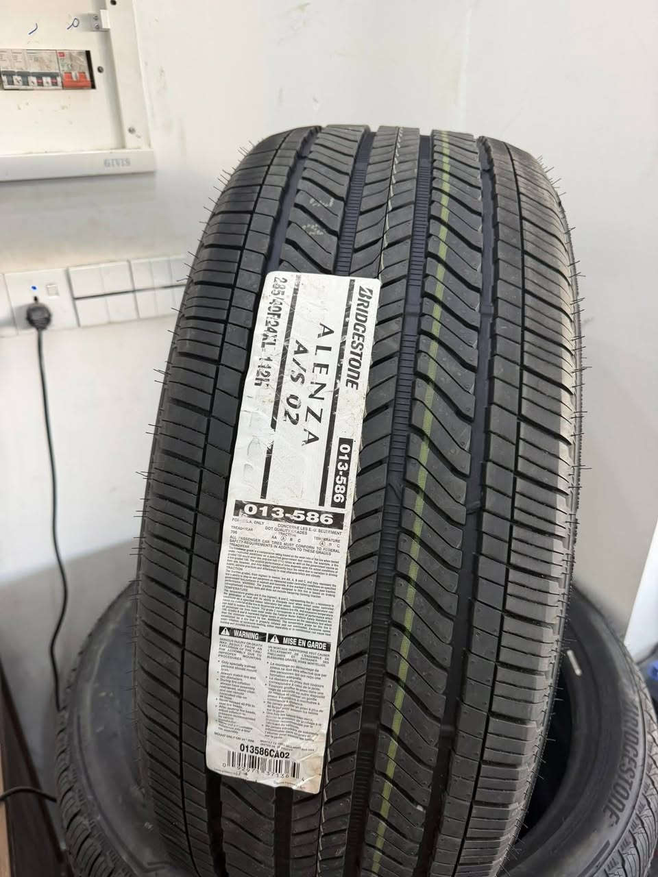 اطارت جديد فقط دلوب او برجستون ياباني انتاج 25 ضمان منشه او بطاريات المكان حي الجامعه اوتوصيل***********
