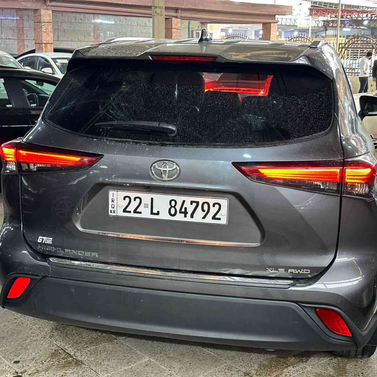 تۆیۆتا هایلاندەر 2022 مواسەفات XLE کلین تایتڵ 
60 هەزار مایل ڕۆشتووە 
مەکینەی V6 دەبڵ ئەکسل 
بەسمەیە و شەغال 
دەرگای بەسمە 
کوشن جلد 
کوشن کارەبایی 
کوشن گەرم 
برێک کارەبایی 
ئۆتۆ هۆڵد 
دژە خلیسک 
سێ مۆدی لێخوڕین 
سندوق کارەبای 
بلاجکتۆر 
ڕاداری خەتی جادە 
لایت زینۆن 
ئاوێنە ئیشارە 

سـعـر : لە کۆمێنت داوابکە ڕاستەوخۆ بۆت دێت 📥 

گێر و مەکیەنەی بەشەرت 
هیچ کێشەیەکی تێدا نییە 

ژمارەی خاوەنەکەی 
***********
