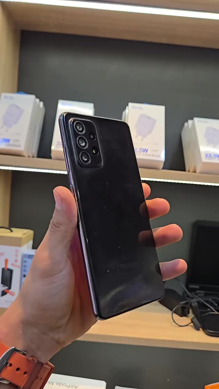 Samsung A72 5G 
109الف فقط🤩

#الترا #موبايل#ايفون #اربيل #يلا_موبايل


**إذا كنت صاحب هذا الإعلان وتريد حذفه لأي سبب، رجاءا أرسل رسالة إلى الدعم الفني**