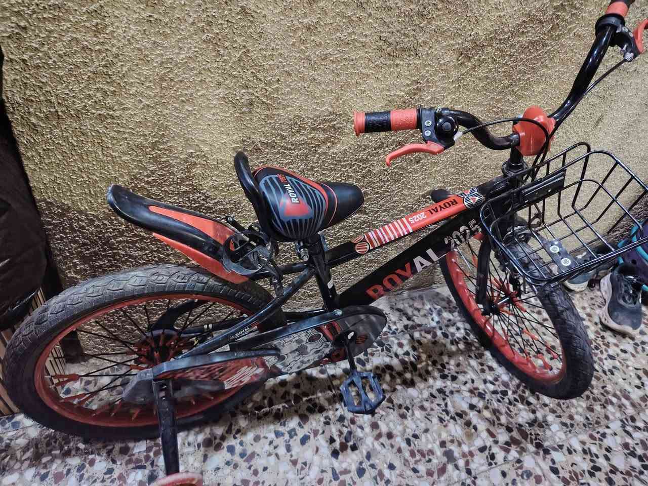 السلام عليكم عندي هذا بايسكل جديد مصار هواي من اشتريته تقريبا شهر وجديد بعده أريده ب٦٠


**إذا كنت صاحب هذا الإعلان وتريد حذفه لأي سبب، رجاءا أرسل رسالة إلى الدعم الفني**