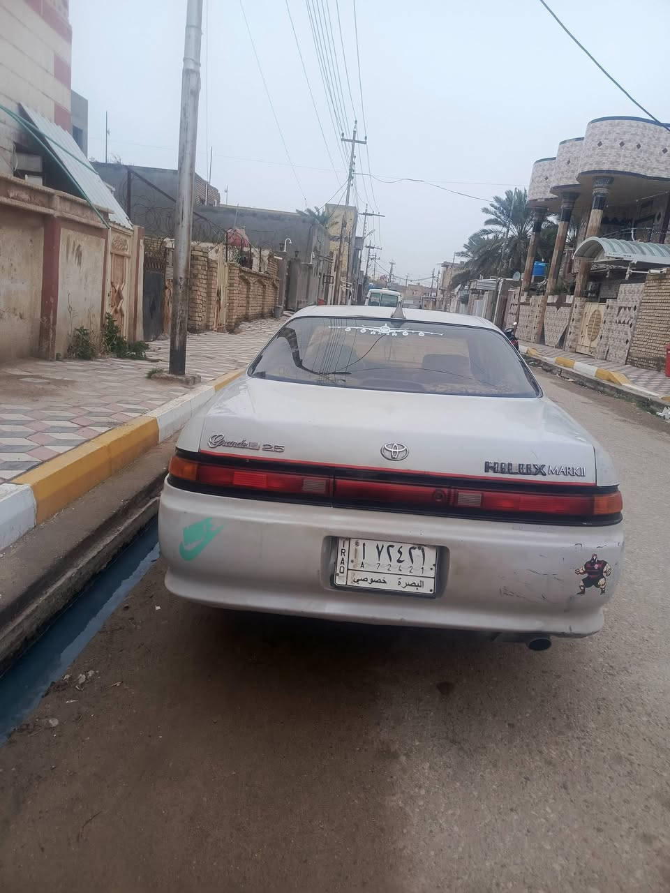 سلام عليكم سيار جاهز نضيفه مكينه وكير حداديه مكفوله من لخياس ول كص ول معجون مكينه ثين ونص تبريد وين سويج سنويه ٢٤ مشروع وطني  سعر ٣٨ مكانه قلعه سكر ***********
