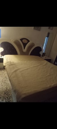 غرفة ميلامين • ميز تلفزيون • الزعفرانية