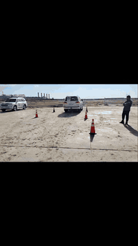 مكتب السلامة • تعليم سياقة • كادر نسوي