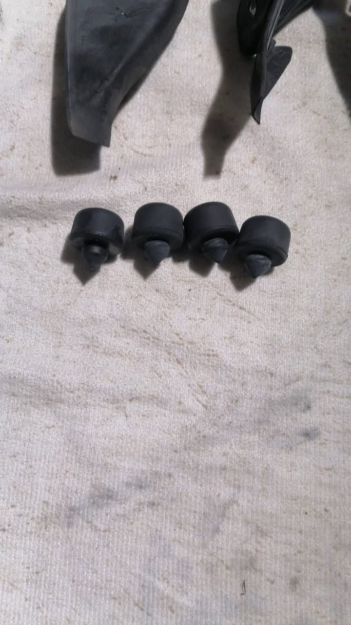 جمسي GMC تیران 2018_2020 لون اسود متوفر لدینا قطع غیار محرك کیر مع جمیع ملحقات بیبان داشبول شاشە رادیتر  عجلات ویل کصە امریکە موجود  کامل
***********
***********
