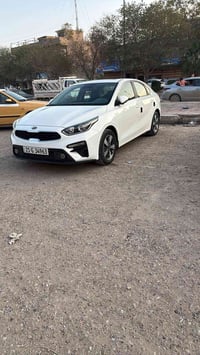 سيراتو موديل 2021 خليجي محرك 1600 ماشيه 95 تبريد قطعتين فتحه تحكم ستير...