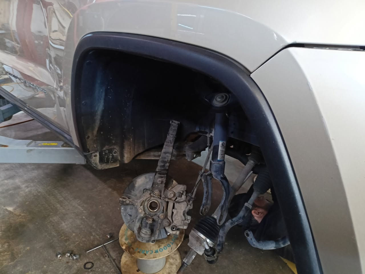 دورنكو جيب 2011 - 2024 

باسعار مناسبة وبقطع اصلية وبضمان حقيقي 

وفرنا لكم كل قطع الحدادة لسياراتكم مع خدمة الفتح والشد 

كوت الصناعية *********** 

عدي القريشي
