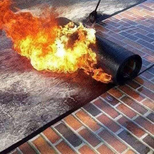 يعلن مكتب الثقة للعوازل الحديثة عن استعداده لتغليف سطوح المباني الحكوميه والاهليه وبأسعار مناسبه جداااا
   .................***********              واتساب                                              
*صور عملنا اثناء تغليف احدى السطوح
    .....................                                                         
 مادة الايزوكام :
1-مانع الرطوبة 100%
2-عاكس الحرارة 90%
3-بديل الكاشي والشتايكر والسيراميك والتراب والنايلون .
3-مقاوم لدرجة 140 مئويه و 30 تحت الصفر.
4- خفيف الوزن مقارنة مع بقية المواد .
    ......................                                                           
طريقة العمل 
1-يتم العمل  بنظام الكوي حيث لا تنفذ قطرة ماء و يصعد العازل 20 سم مردات ماء علىٰ الجدران.
2-ضمان العازل 15 سنه علماً ان عمر العازل لدينا  اكثر من 25سنه.
     .....................                                                       
الأسعار :
يشمل التالي : 
*كرستة والعمل 
*نقل المواد 
*خصومات للمساحات كبيرة 
     ......................
 لسنا الوحيدون لكننا الأفضل                                                                              
                        

ويمكنكم التواصل معنا على الماسنجر أو 
على الأرقام التاليه.  ***********
