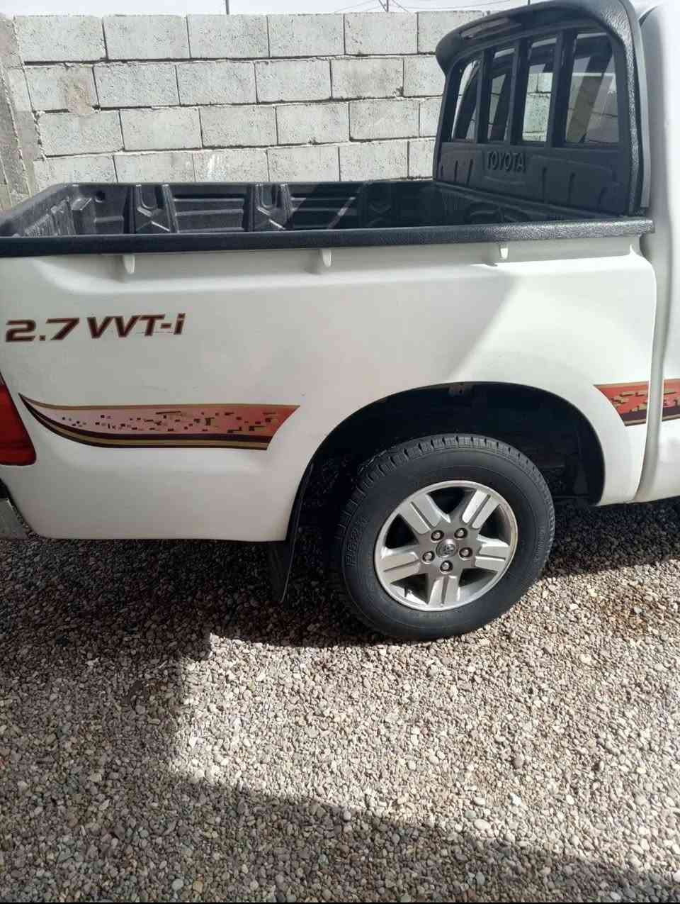 سلام عليكم ‭0770 684 9318‬ فلزونزه للبيع2009 كويتي شاصي 19 كير عادي رقم بصره سنويه مامنتهيه سياره جاهزه مكفوله كفاله من ضربه وتبديل وصبغ حته مابيه بارد تخم تاير الاصلي مكينه وكير مكفولات حداده كهربائيات كله شغاله سعر 155 وبيه مجال مكان سياره بلبصره انا مكلف بنشر
