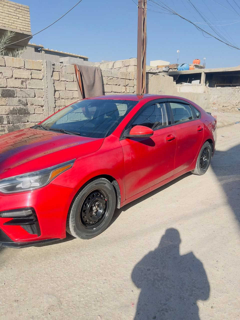 سلام عليكم سيارة فورتي موديل 2019سيارة نضيفة بسمي سنوية جديدة كير AT سيارة بنورامة ممشة سيارة 107 سعر سيارة 127وبيه مجال  وصور الحادث داخل صور مكانه بغداد 
رقم تواصل  ***********
