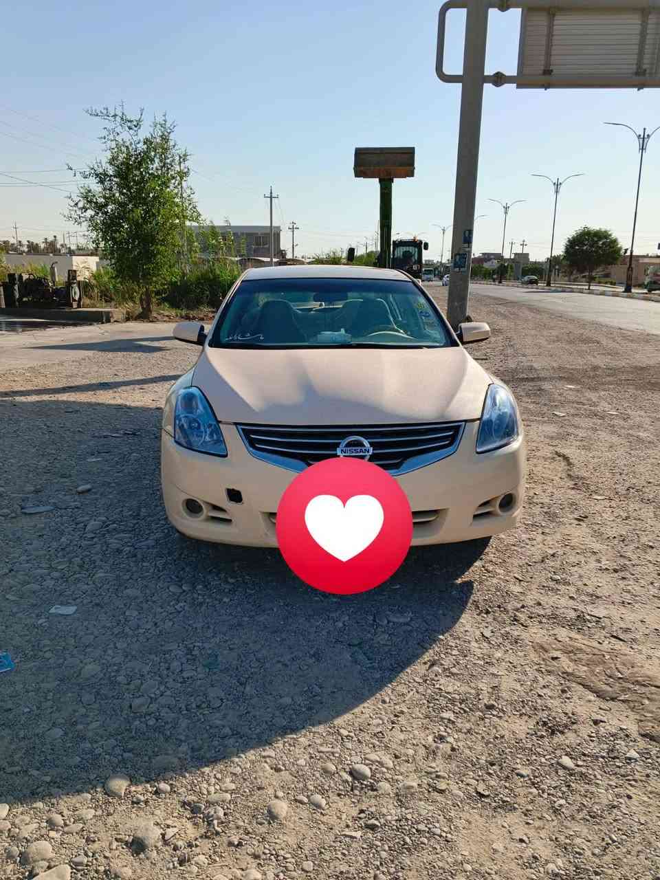 نيسان التيما 2012تكسي شمالي خليجي للبيع گێرو مكينه تبريد تخم تايرات جديده بيها منظومه غاز بيها خط وبحث بيها شبر صبغ و شبرين بارد ***********
