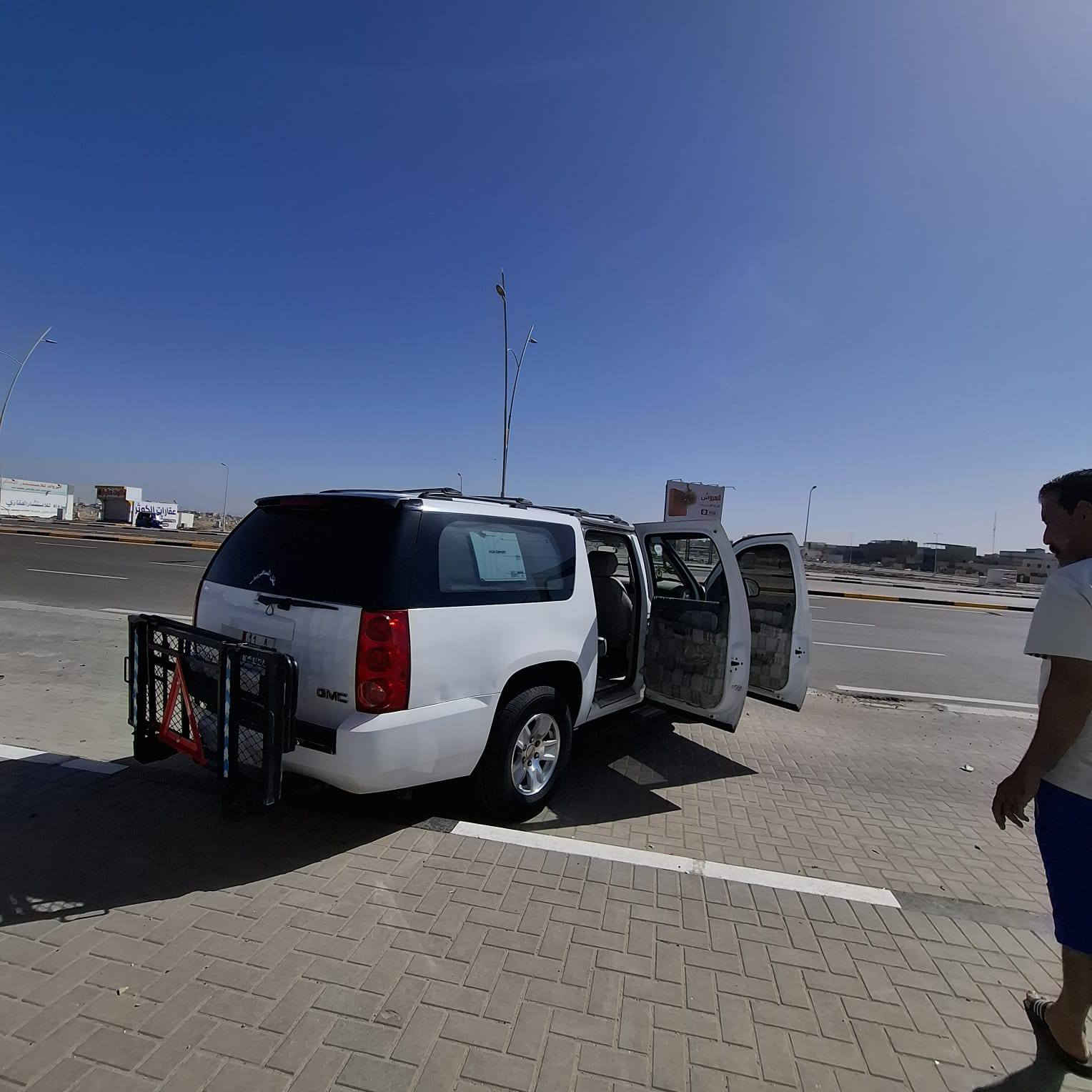 السلام عليكم سياره يوكي سياره موديل 11 بسنه صار لنا خمسه ايام من درناها باسمنا سيارهااستون من هزيناها سياره جديده شوفه العين سعر 160 وبيها مجال رقم الهات*********** وهذا الاثير***********
