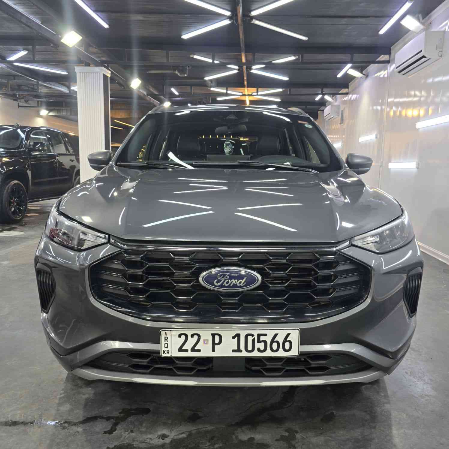 السلام عليكم
فور اسكيب 2023  للبيع 
فول عدا فتحة 
جي تي لاين
الحادث موضح بالصور 
السعر ب١٦٠ بيها مجال بسيط  
مكان السيارة بغداد العامرية 
***********
