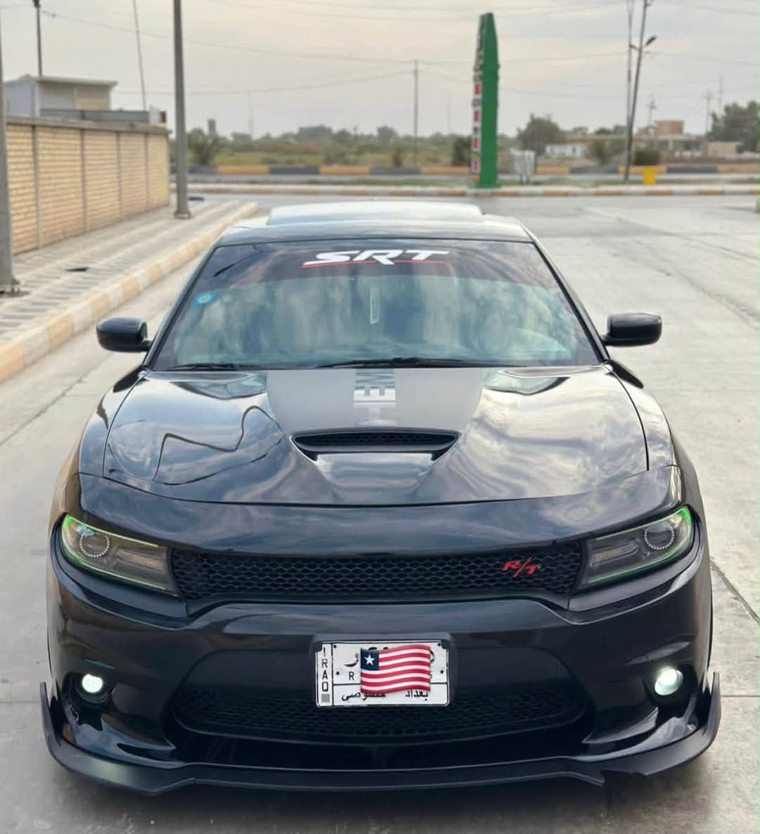 السلام عليكم 🖤
للبيع جارجر RT/MAX رقم بغداد
موديل 2017 
الحادث:-جاملغ فقط وبنيد محدث🚘.
صور الحادث موجوده بالمنشور 
المواصفات📍.
١:-رادار
٢:-تدفئة وتبريد كشنات+ستيرن تحكم فول
٣:-فتحه
٤:-السياره (((جكات)))
٥:-نورزيلات+بلكات ريسنگ
٦:-السيارة داخل كاربون فايبر 
٧:-لد متغير على المبايل 
السياره نظيفه جدا ومابيها كل نقص
***********
السعر٢٠٠ $
