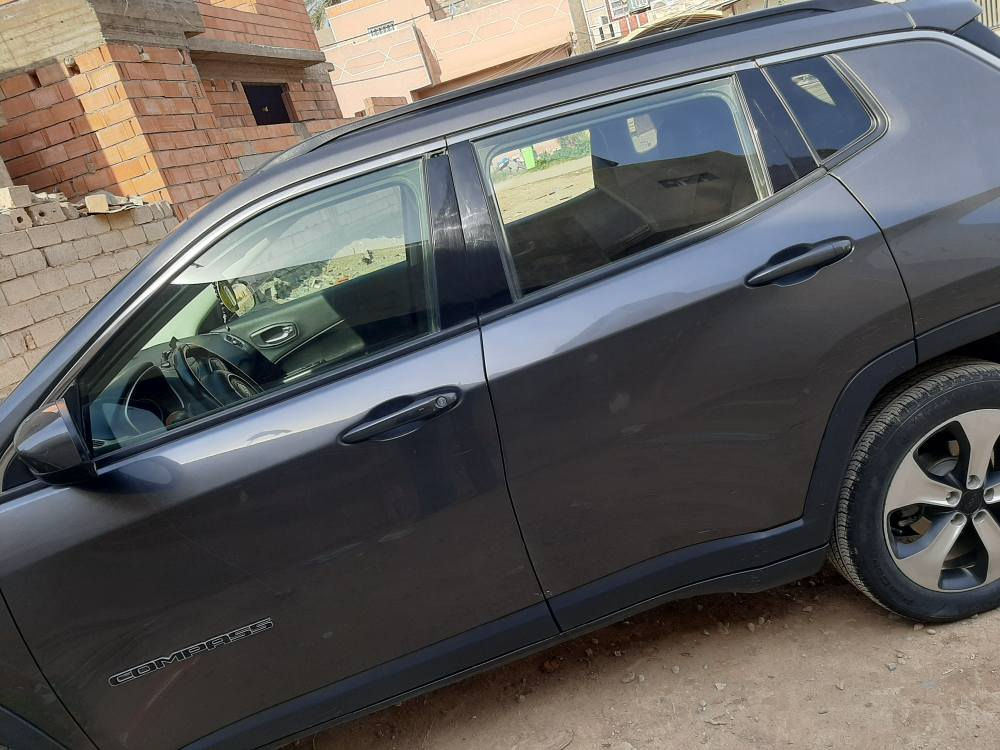 السلام عليكم
جيب كومباس ٢٠٢٠ للبيع او مراوس حسب القناعة
ماشية ٣٠الف ميل   
باسمي السيارة
حادثها  جاملغ الايمن وربع البنيد موضح باللسونار 
السعر  ١٤٥$ بية مجال حك الجية
رقم الهاتف ***********
او ***********
ديالى٠ناحبة جديدة الشط
قريبة على بواب بغداد ٠ ديالى بغداد, العراق
