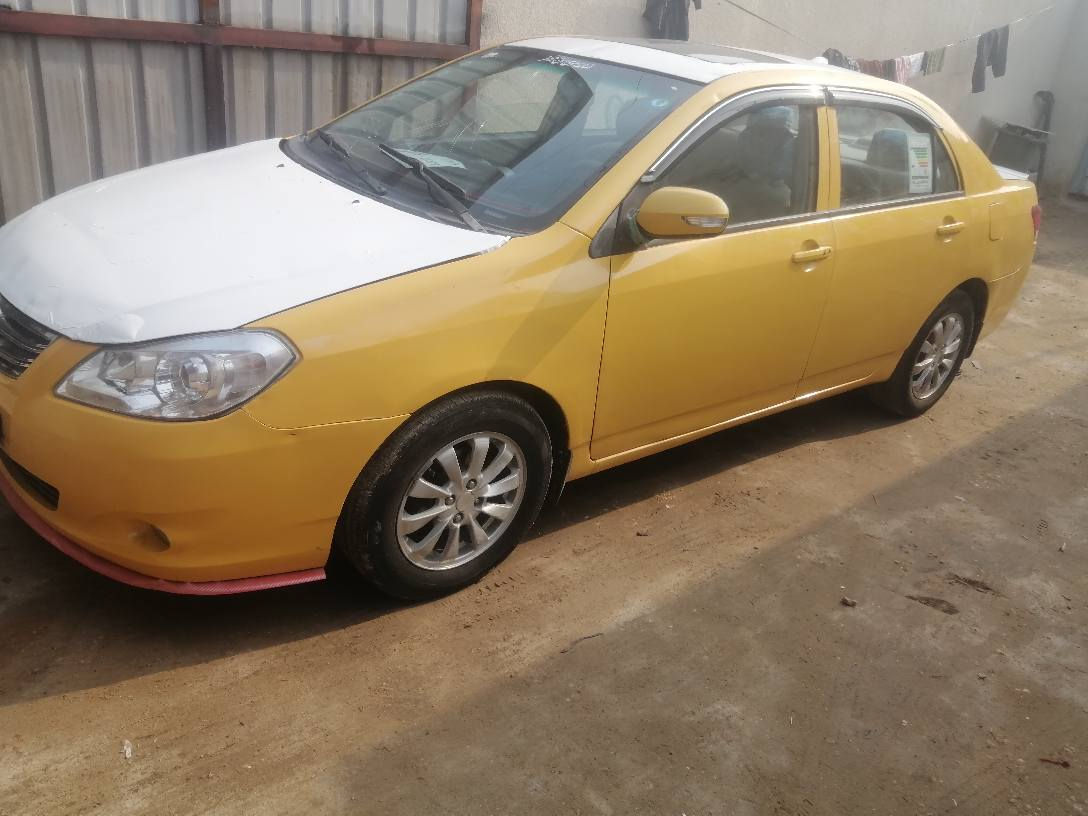 من رخصت  الادمن. سيارة 🚗 بي وادي g3 /2013  للبيع  رقم بابل انكليزي ودولي الجديد والسنوية لل 2030 مصفرة هيئة وغرامات  وتحويل جاهزة مجهزة من كلشي تخم تاير حدادية حلوة دواخل جديد ونظيف كلش كفالة من الضربة القوية  كير عادي المرغوب مكينة قبل شهر شديتهة بالطالبية من علي الصيني بعدة بالضمان السيارة كلش حلوة واحلئ من الصور مكفولة شواصي وبرانكيت خياس ماكو  مال جناي  مرتبة وبعافية علي الياخذهة  بسعر 55  وبيهة مجال للشراي  / هاتف 📞  *********** كربلاء, العراق
