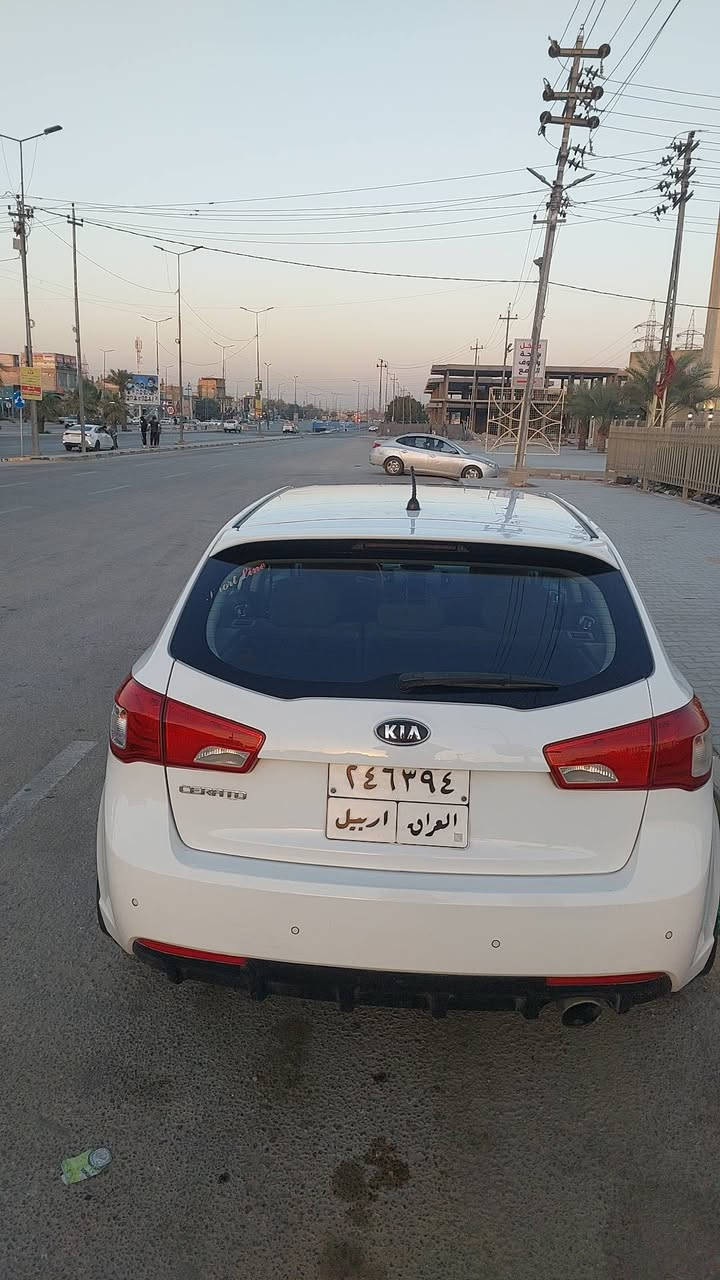 سيراتو 2012 فول عدا البصمة فتحة شفتات تبريد بيانو ثلج خليجي السيارة نظيفة أربيل وكالة مضمونة قطعتين صبغ جاملغ وباب خلفي ماشية 250 ألف محرك 2000 السعر 88 للاستفسار *********** مكان السيارة النجف
