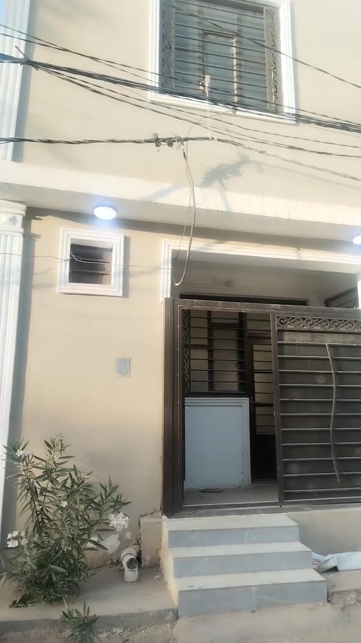 بيت مساحه ١٠٠ متر طابقين بنأء حديث شارع بغداد حي الزهراء للإستفسار الاتصال برقم ***********
*********** مكتب أبراج كربلاء
