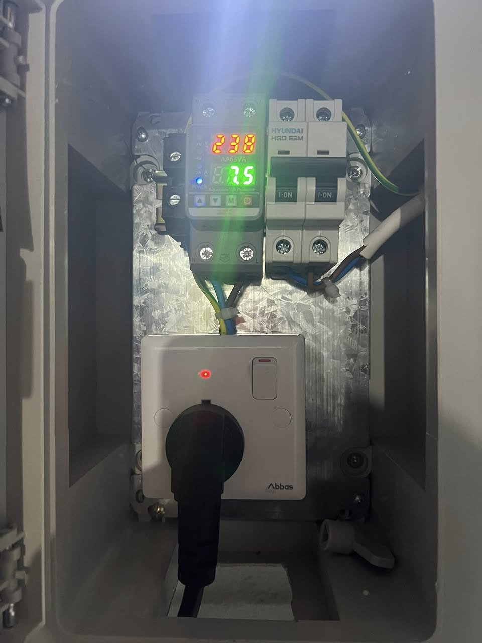 عمل بوردات للسيارات الكهربائية بسعر مناسب ***********
