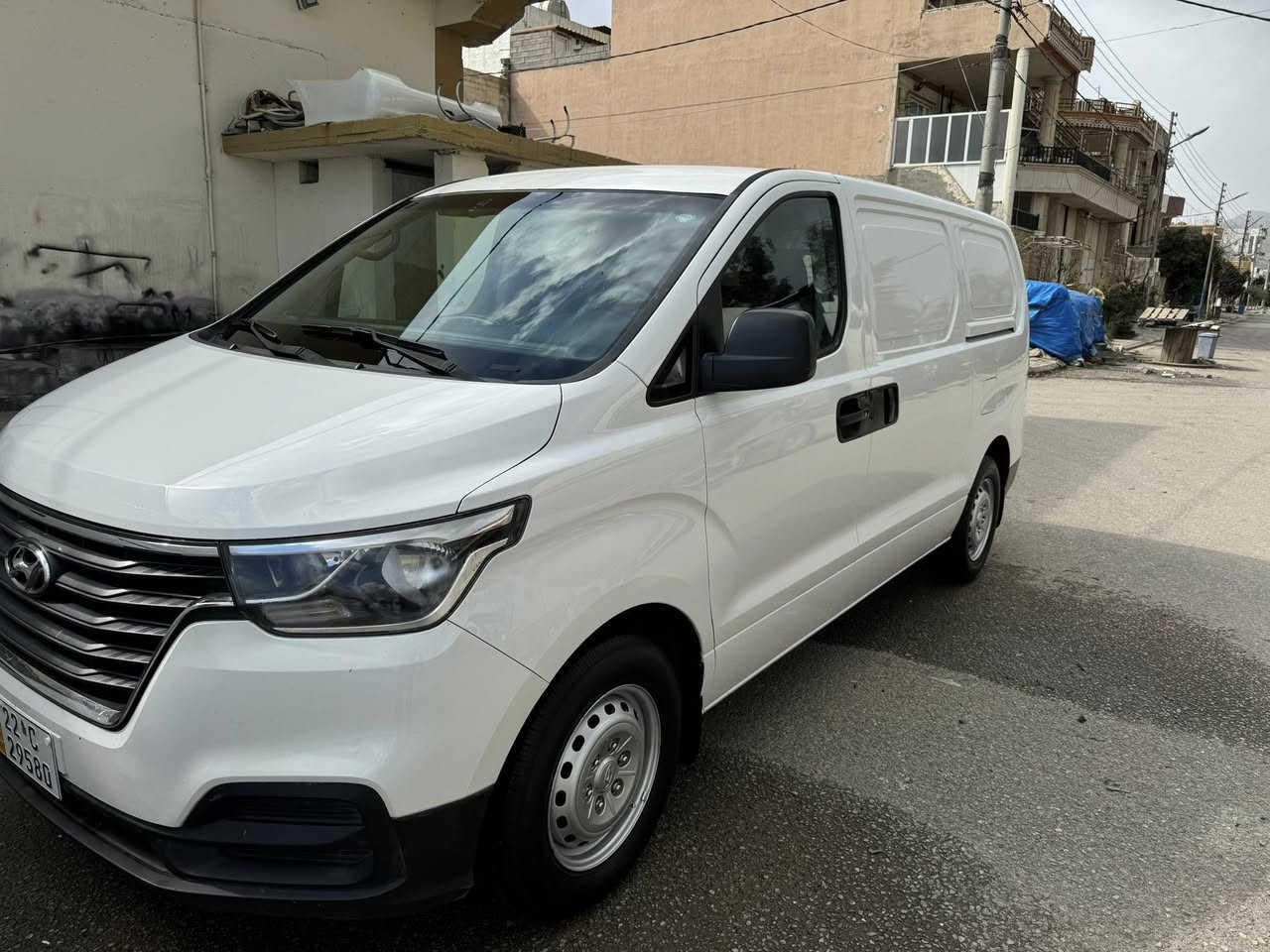 ٢٠٢١ گاز بى سبوغ    بة ناوى خؤمة تا ٢٠٣١ هةموو گيانى بةشةرتة *********** بى ساردة كوت
