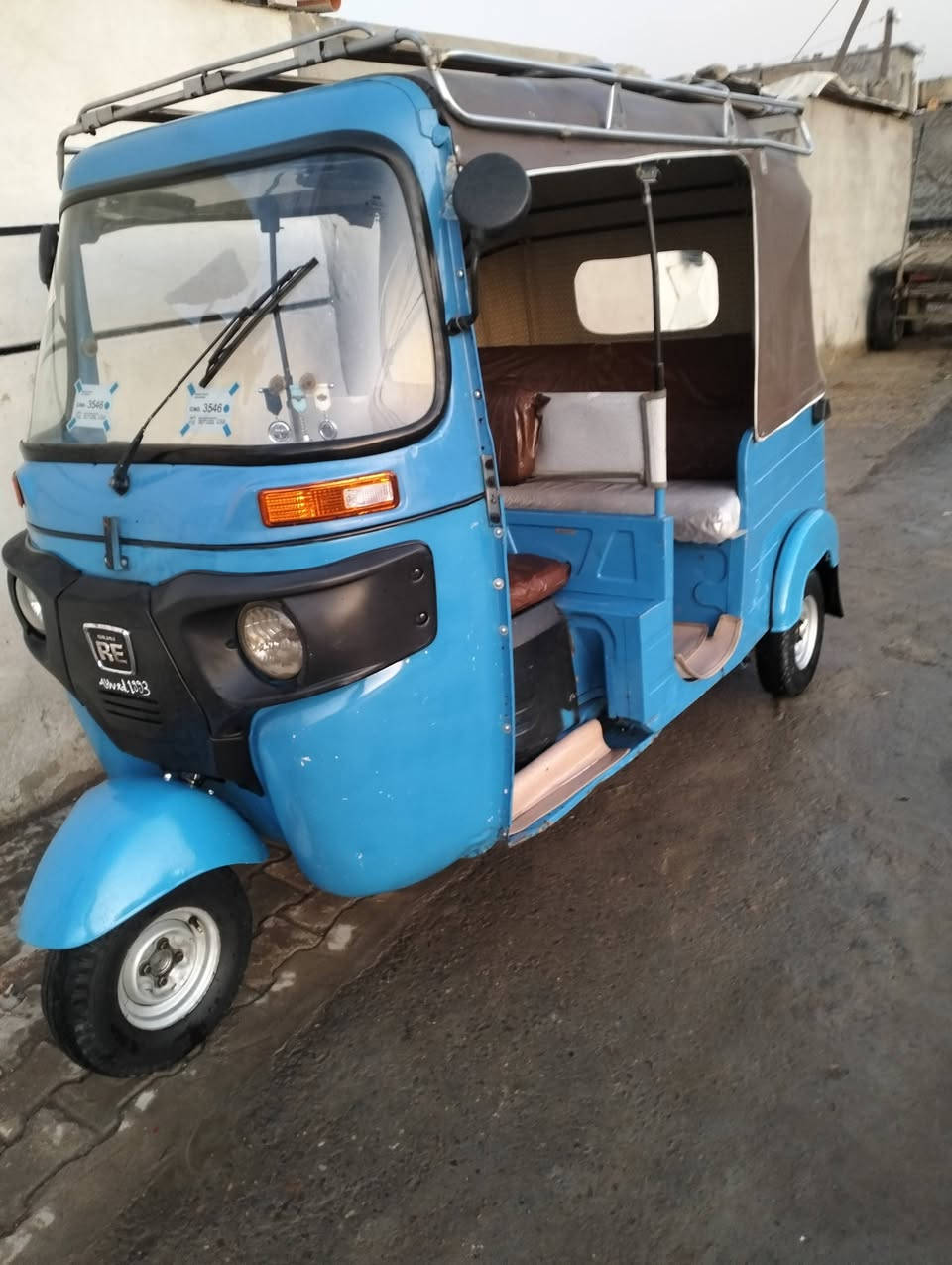 السلام عليكم تكتك للبيع موديل 20 شهر 11 المكان جسر ديالى والسعر سته وبيها مجال قليل ***********
