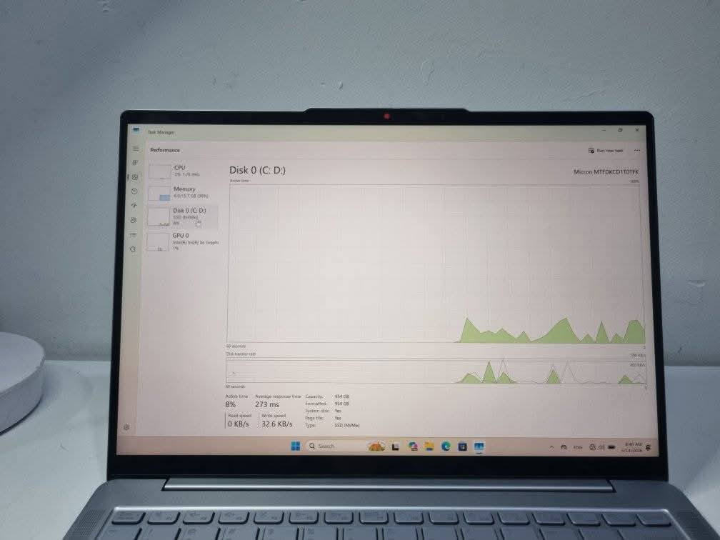 Lenovo slim 7
Disk:1TB 
Memory:16GB 
Core i7 13th p
السعر : 840 الف


**إذا كنت صاحب هذا الإعلان وتريد حذفه لأي سبب، رجاءا أرسل رسالة إلى الدعم الفني**