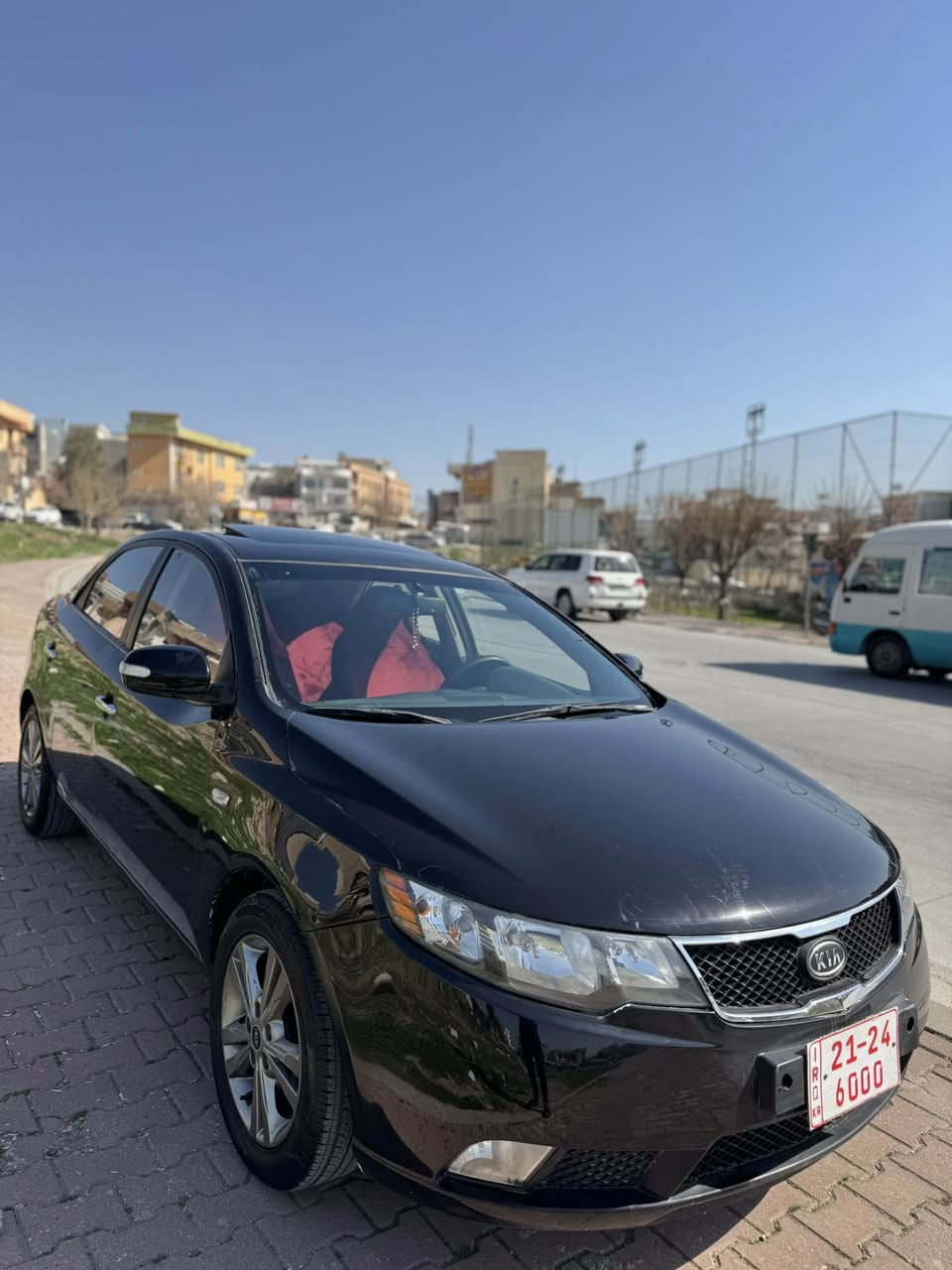 ‎ فرۆشتن و گۆڕینەوە
‎کیا سیراتۆ ٢٠١٠ بڕاوە قەپات مواسەفات لۆک
‎کامل مەسرەف کراوە
‎سڵاید
‎ئیکۆ
‎بەسمە
‎دەرگا بەسمە
‎سوکان ڤۆلیۆم
‎شاشە و کامیرای بۆ دانراوە
‎ئاوێنە ئیشارەت
‎تەبرید سارد و گەرم مەزبوت
‎گێر ئۆتۆماتیک و عادی
‎مەکینە بیلاد ئاڤانتی بەنزین زۆرکەم ئەخوا
‎تازە ڕۆنی مۆتڵی تێکراوە
‎ئەنتی فریزی تیایە
‎تاقم تایە و بانسی تازە گۆڕاوە
‎جامی پێش و دوای هەڵگیراوە
‎چوار جام کارەبایی
‎سەقفی بەشەرت
‎١٤٦ هەزار ڕۆشتوە
‎سعری ٥٤ وەرەقە و مەجال
‎شوێن سلێمانی


**إذا كنت صاحب هذا الإعلان وتريد حذفه لأي سبب، رجاءا أرسل رسالة إلى الدعم الفني**