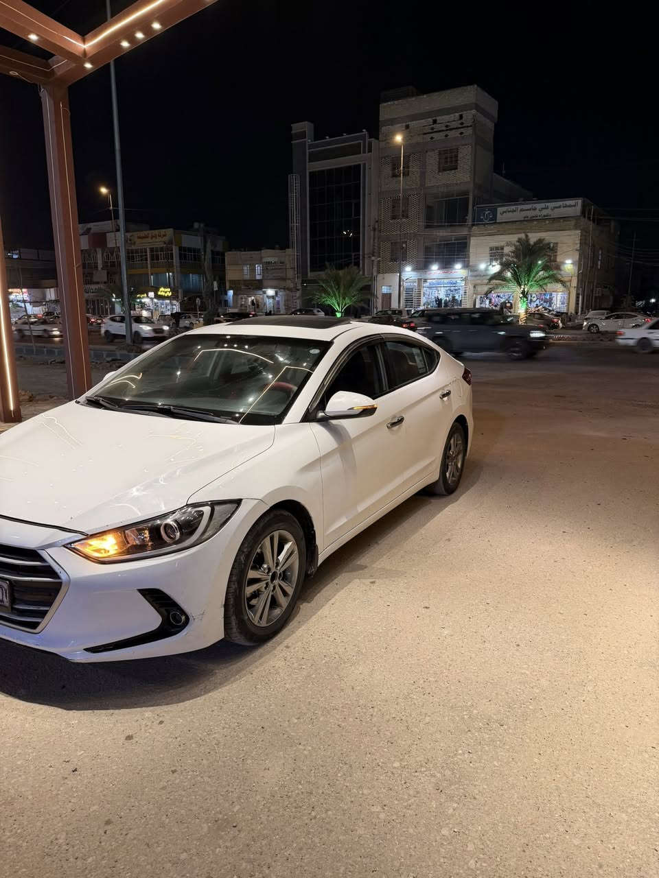 السلام عليكم
النترا 2017 خليجي مكينة 2000 
فول مواصفات عده البصمة 
كير مكينة تبريد مكفولات 
صبغ قطعتين فقط والسونار مرفق 
المكان النجف الأشرف 
السعر 122قفل 
***********
