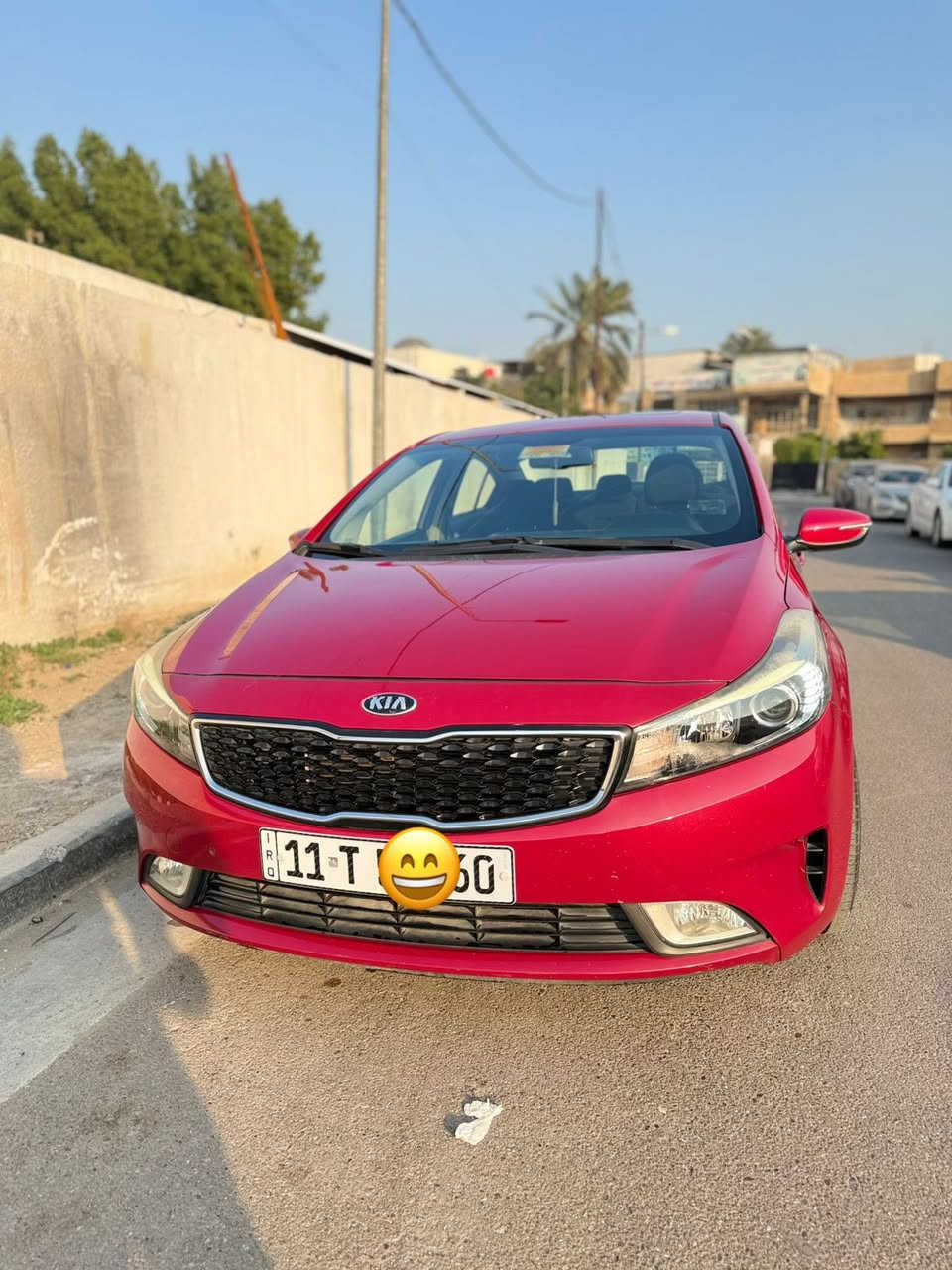 للبيع سيراتو خليجيه موديل 2017 بيه صبغ فقط الصندوك السياره نضيفه جدا ماشيه 90 الف فتحه سقف لد امامي لدي خلفي مكان السياره منصور السعره 135$ الرقم ***********
