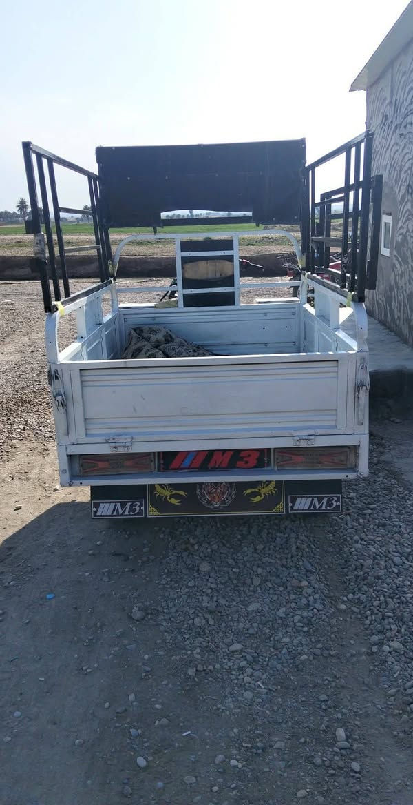 ستوته للبيع كلشي شراط منفيس محرك شرط 2024  شاصي شرط رقبه شرط السعر 1400 وبيها مجال قليل الاتصال على الرقم ***********
