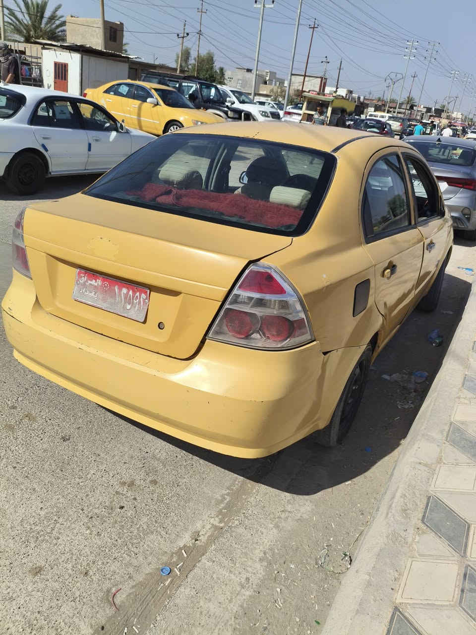 السلام عليكم سياره افيو موديل 2008 مصفره وكامل هيئيه وغرمات وسرقات وهزه تايرات زوج امامي جديد محرك نضيف مابي لا تبخير ولا غير شي صاحبها موجود بغداد رقم بغداد احمر تحويل ثاني يوم ***********
