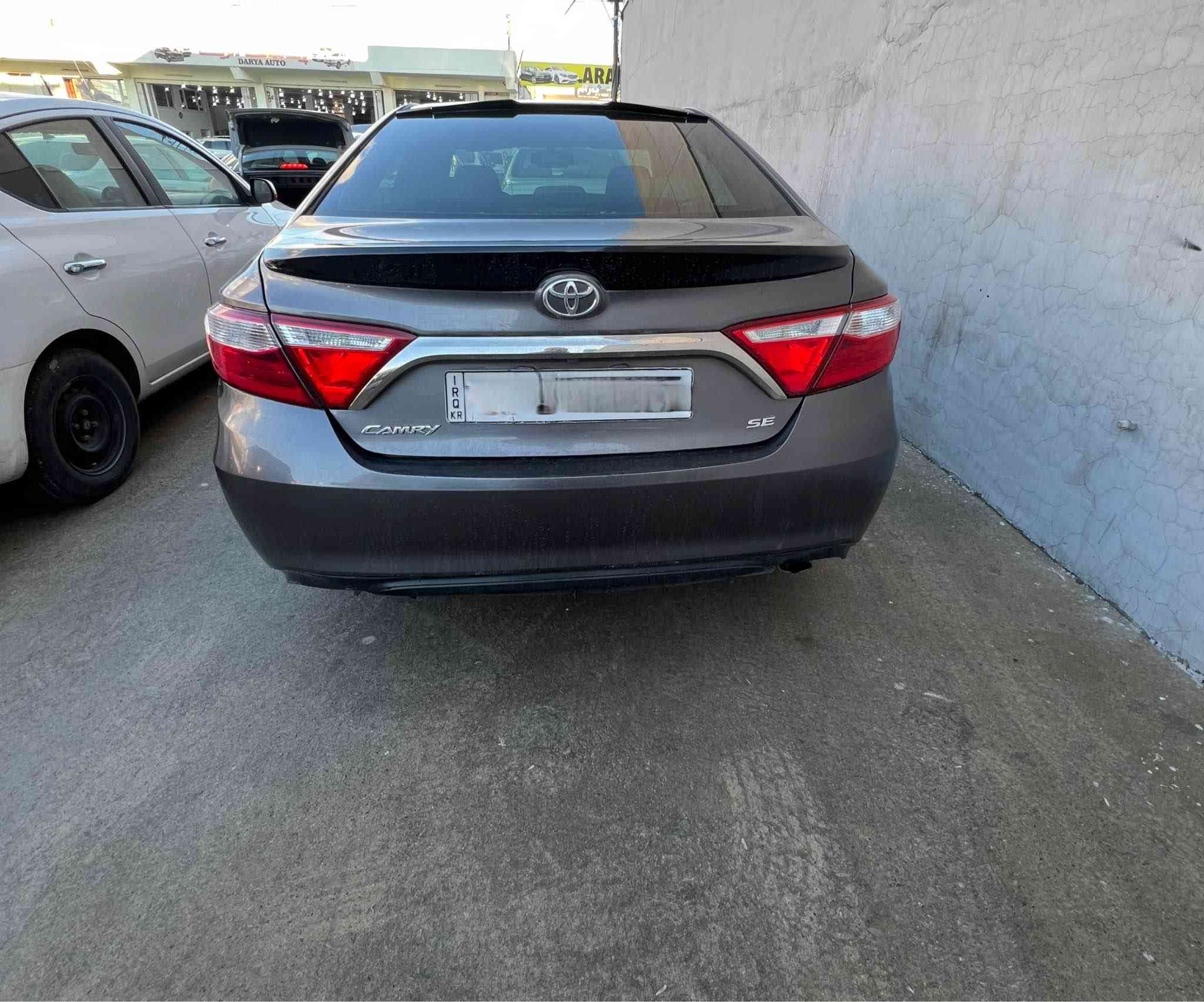 كامري se 2016
سعر  : 115 و مجال 
المحرك : 4 سلندر 2.5 L
عدد الممشة :  128 ميل
حزام صبغ
الايربكات : دكمه فقط
الشاصي و الدواخل : بدون شاصي و دواخل
رقم الشاصي : 4T1BF1FK2GU136182
تحويل او وكالة : موجود
عنوان : دهوك 
تبديل : موجود 
قسط : غير موحود 
رقم الهاتف :*********** دهوك, العراق
