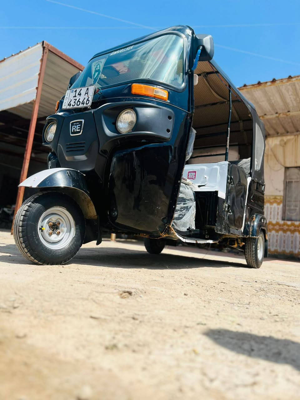 سلام وعليكم 
تكتك للبيع موديل 22 تفاصيل داخل الفيديو السعر 8500 وبيه مجال حك الجيه ***********
