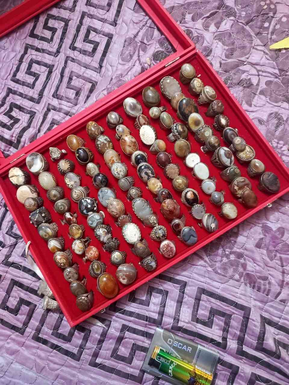 طبله محابس فضه للبيع الستفسار علا الرقم ما متواجد على الفيس
***********
ابيع شلع بكاني بغداد 
مدينه الصدر
