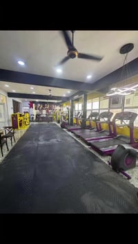 ارڤلون جم النسائي • بلديات شارع الغسل • علاج طبيعي