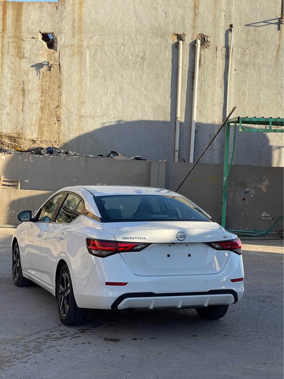 NISSAN SENTRA 2024 SV
بجم و خلفي كبس
باب و جملغ صبغ 
بدون دواخل 
ايرباك فقط واحد دكمه
سيارة جاهز بدون مصرف 
موصفات SV
سعر 138$ 
*********** أربيل, العراق
