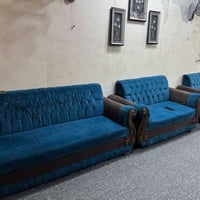 تخم للبيع عشر مقاعد الرقم  ٠٧٧٦١٦٨٢٤٦٩المكان العلام شارع المستوصف السع...