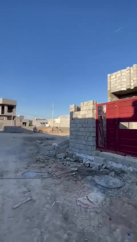 السلام عليكم
هيكل للبيع ٢٠٠م زراعي التحرير جزء اول السعر ٦٠ وبي مجال
***********
