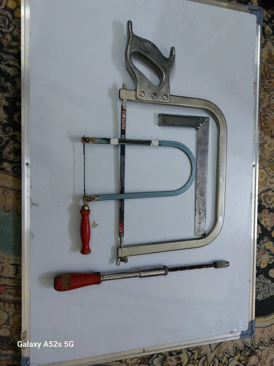 سلام عليكم منشار انكليزي استخدام خاص ممكن يقطع حديد وممكن خشب + منشار تخريم مع مجموعة تيغ + درنفيس راجز+ زاوية كونية ..السعر مناسب جدا ..المكان بغداد توصيل ماعندي فقط القريب مني..


**إذا كنت صاحب هذا الإعلان وتريد حذفه لأي سبب، رجاءا أرسل رسالة إلى الدعم الفني**